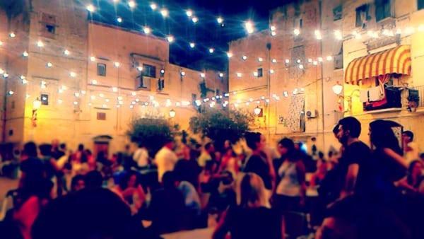 Luxury Borgo Antico Apartment Bari Luaran gambar
